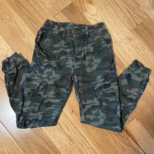 NWOT Fashion Nova Camouflage Cargo Pants